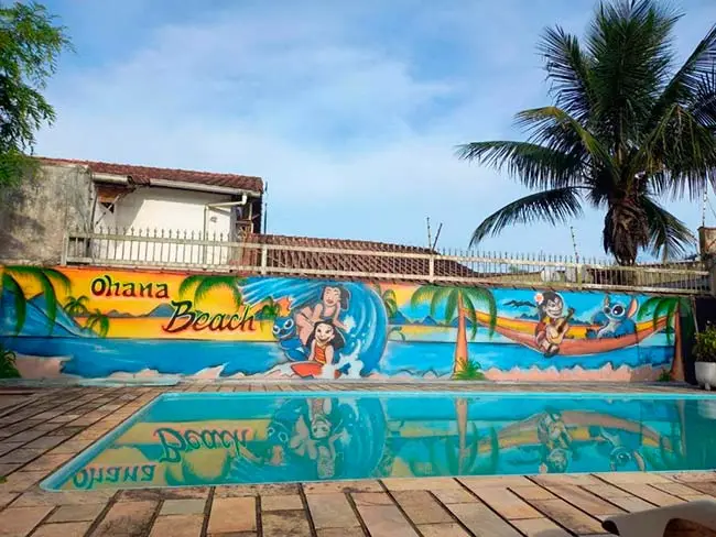 Hostel Ohana Beach - Piscina em Mongaguá